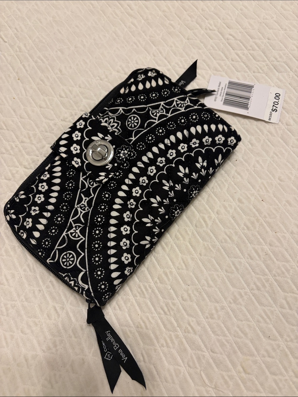 New Vera Bradley Black & White Bandana Print Wristlet